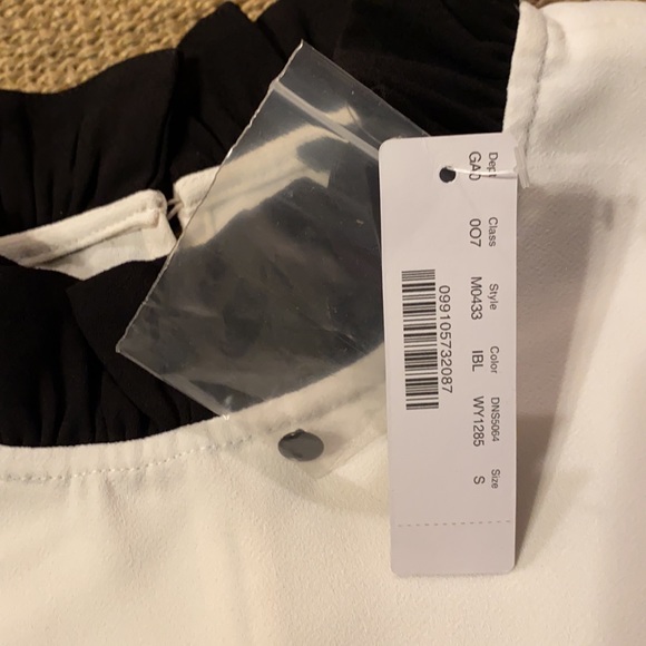 NWT J. Crew ruffle neck top Sz Small - Picture 5 of 10